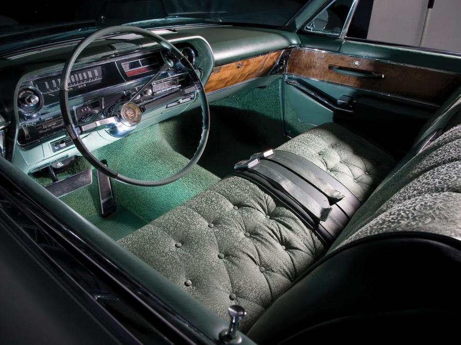  Cadillac Fleetwood Sixty Special 1964 года  (фото 8 из 11)